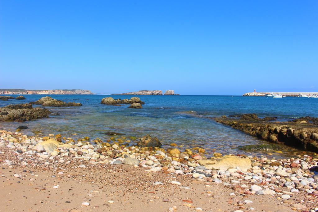 Sagres Sunny Room With Private Bathroom 300M From The Beach 외부 사진